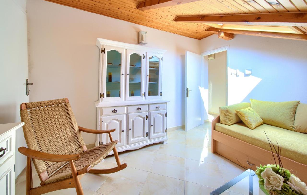 Apartments Adria Danka คิร์ก ภายนอก รูปภาพ