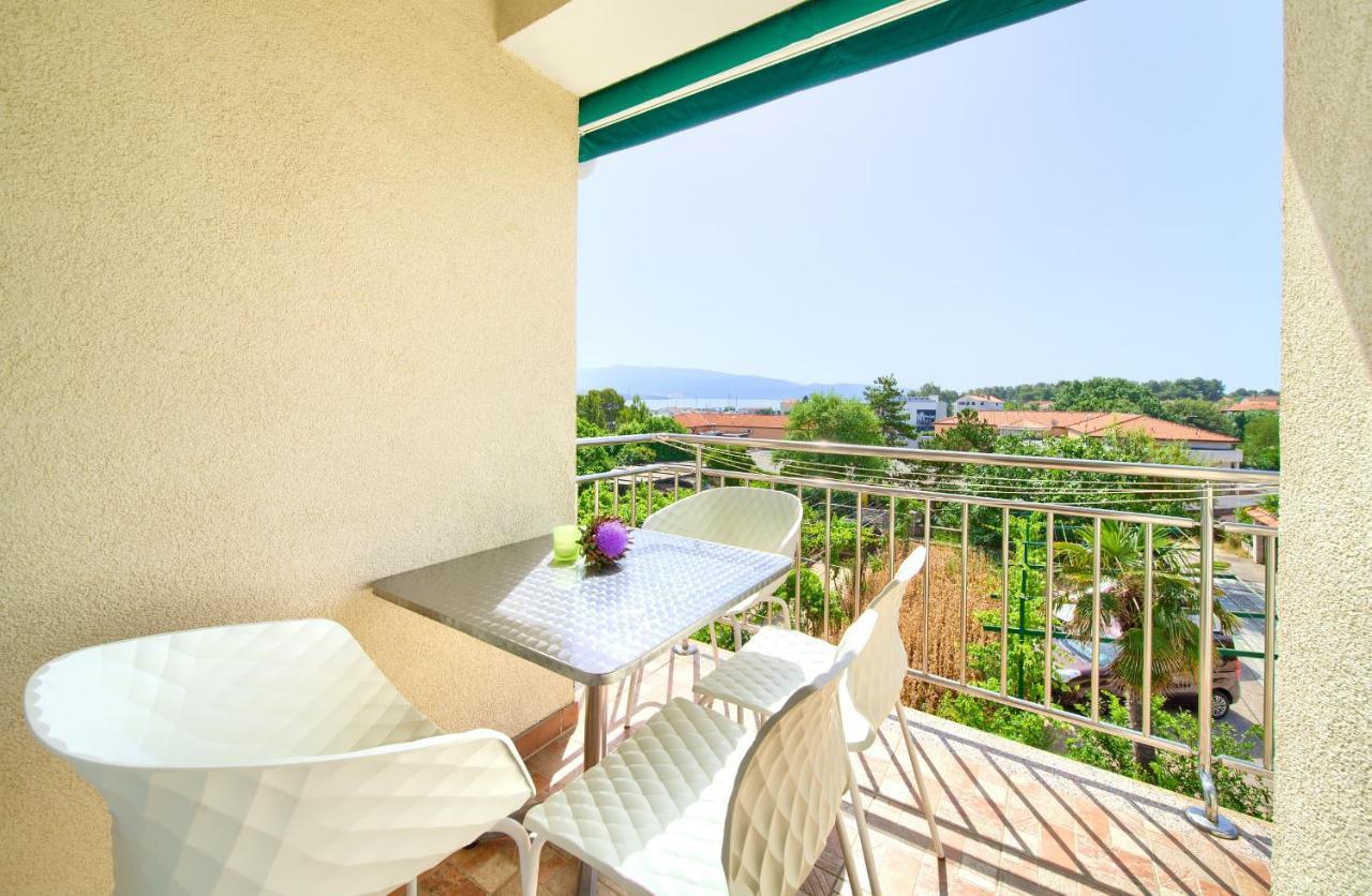 Apartments Adria Danka คิร์ก ภายนอก รูปภาพ