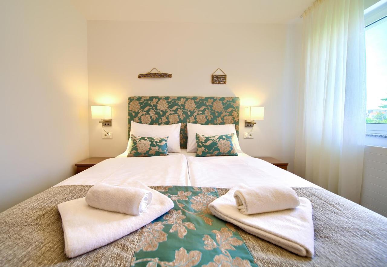Apartments Adria Danka คิร์ก ภายนอก รูปภาพ