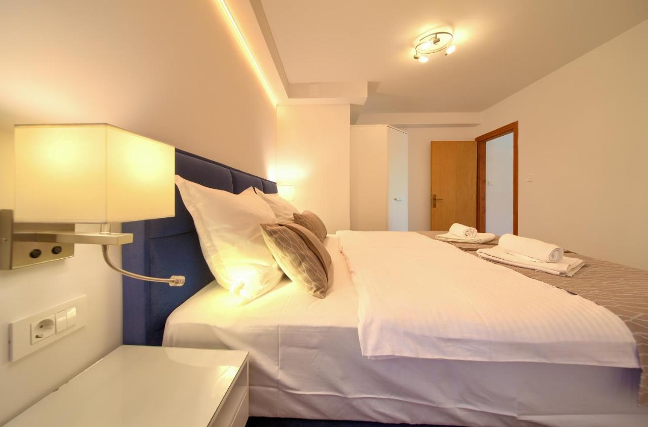 Apartments Adria Danka คิร์ก ภายนอก รูปภาพ