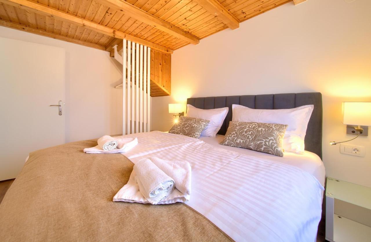 Apartments Adria Danka คิร์ก ภายนอก รูปภาพ