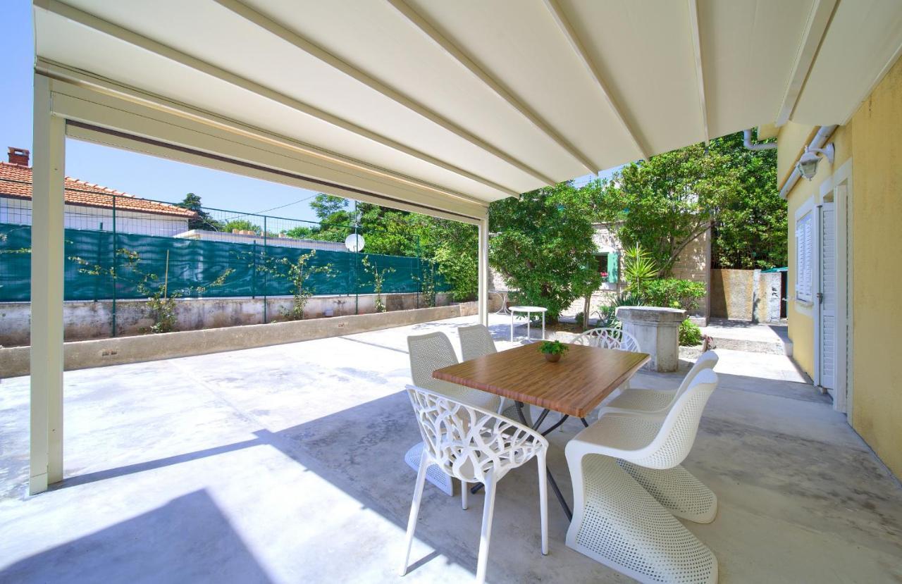 Apartments Adria Danka คิร์ก ภายนอก รูปภาพ