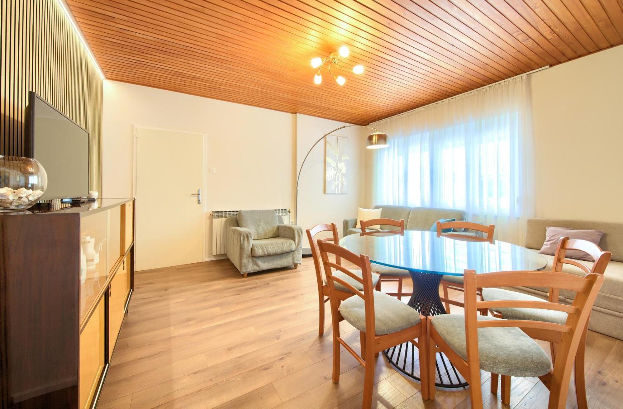 Apartments Adria Danka คิร์ก ภายนอก รูปภาพ