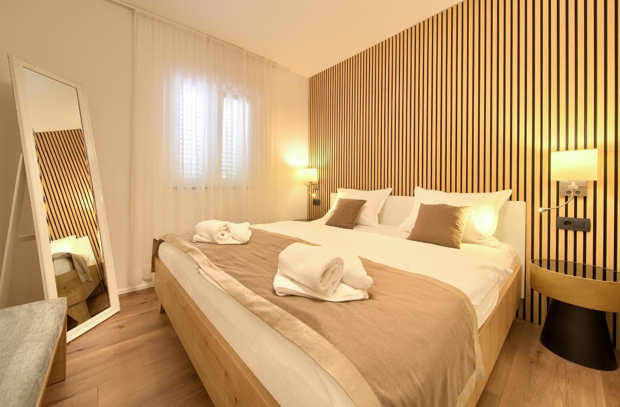 Apartments Adria Danka คิร์ก ภายนอก รูปภาพ
