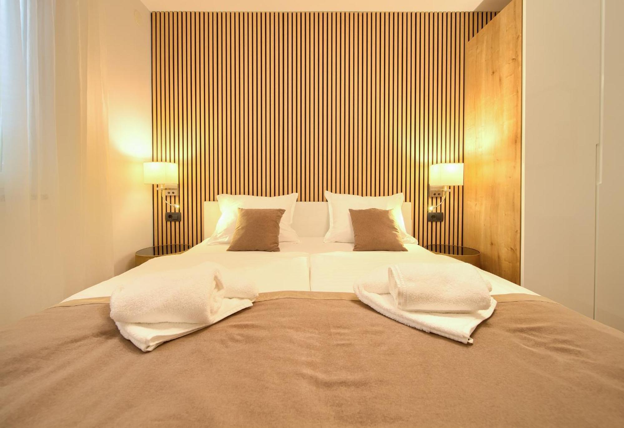 Apartments Adria Danka คิร์ก ภายนอก รูปภาพ